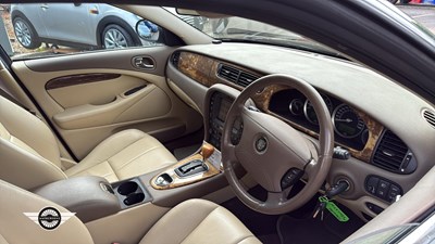 Lot 252 - 2005 JAGUAR S TYPE