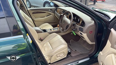 Lot 252 - 2005 JAGUAR S TYPE