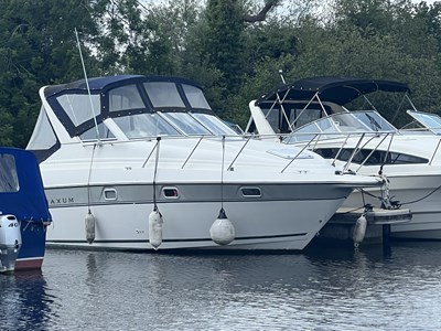 Lot 254 - 1994 MAXUM 2700 SCR SUNCRUISER
