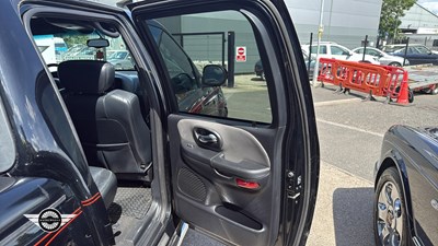 Lot 316 - 2002 FORD