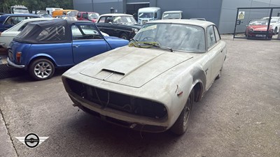 Lot 432 - 1964 ALFA ROMEO 2600 SPRINT