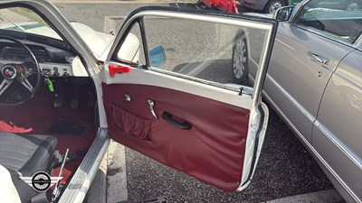 Lot 466 - 1963 VOLVO 122
