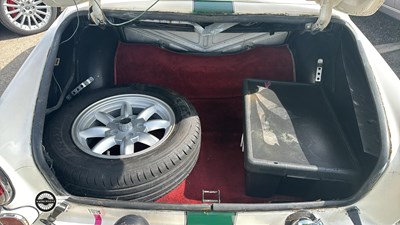 Lot 466 - 1963 VOLVO 122