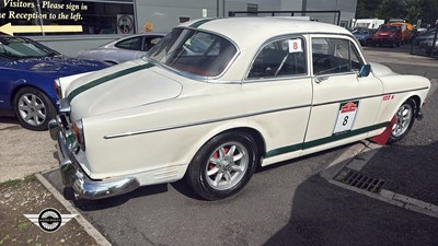 Lot 466 - 1963 VOLVO 122