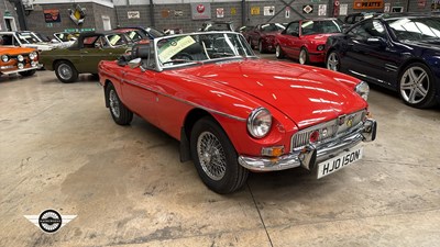 Lot 486 - 1974 MG B