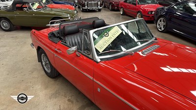 Lot 486 - 1974 MG B