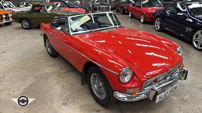 Lot 486 - 1974 MG B