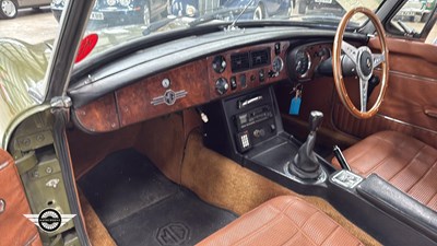 Lot 348 - 1973 MG B