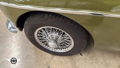 Lot 348 - 1973 MG B