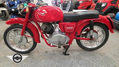 Lot 536 - 1960 MOTO GUZZI