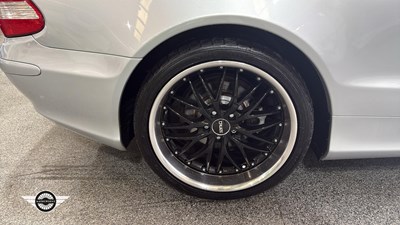 Lot 374 - 2007 MERCEDES SL350 AUTO