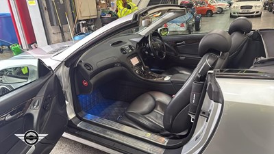 Lot 374 - 2007 MERCEDES SL350 AUTO