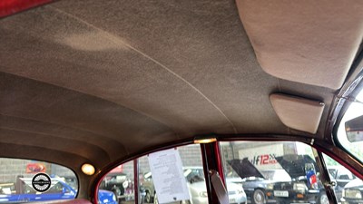 Lot 376 - 1968 JAGUAR 2.4/240