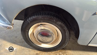 Lot 572 - 1959 MORRIS