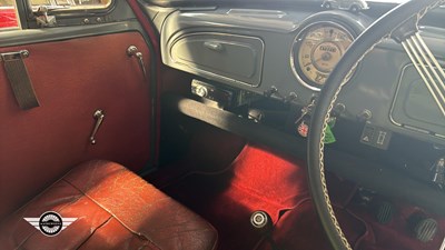 Lot 572 - 1959 MORRIS