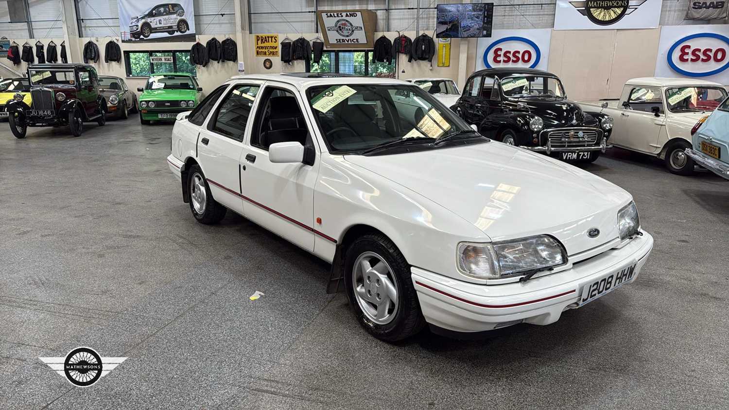 Lot 382 - 1992 FORD SIERRA GLS I