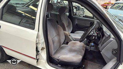 Lot 382 - 1992 FORD SIERRA GLS I