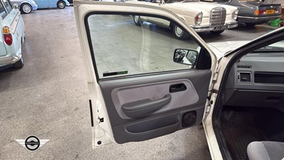 Lot 382 - 1992 FORD SIERRA GLS I