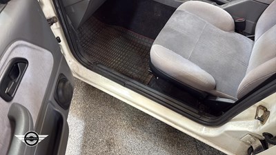 Lot 382 - 1992 FORD SIERRA GLS I