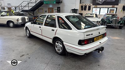 Lot 382 - 1992 FORD SIERRA GLS I