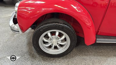 Lot 582 - 1973 VOLKSWAGEN 1600 SUPER BEETLE