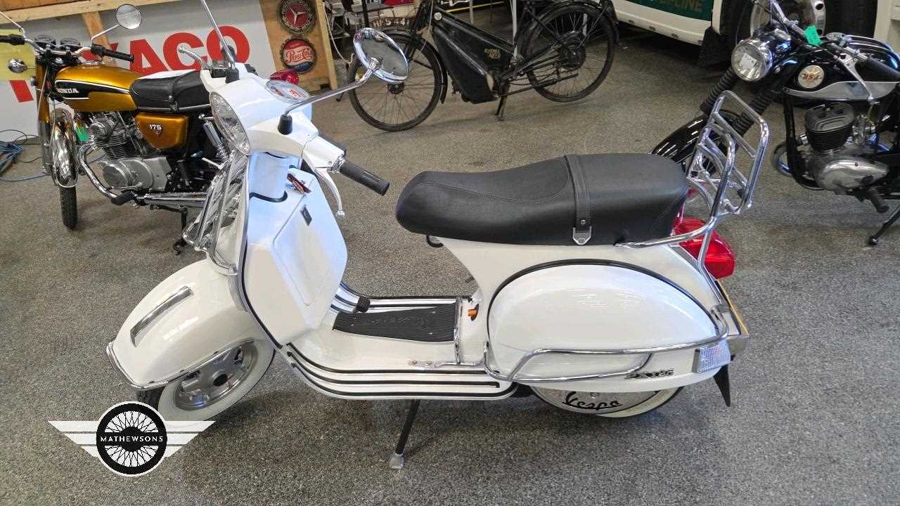 Lot 590 - 2012 PIAGGIO VESPA PX 125 MY11