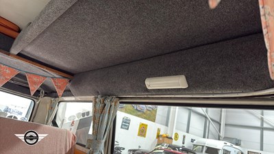 Lot 620 - 1971 VOLKSWAGEN MOTOR CARAVAN