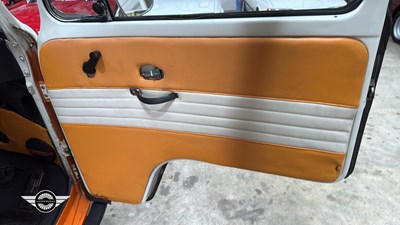 Lot 620 - 1971 VOLKSWAGEN MOTOR CARAVAN