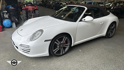 Lot 644 - 2010 PORSCHE 911 CARRERA 2S S-A