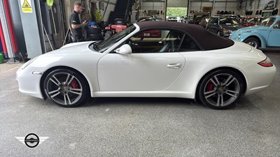 Lot 644 - 2010 PORSCHE 911 CARRERA 2S S-A