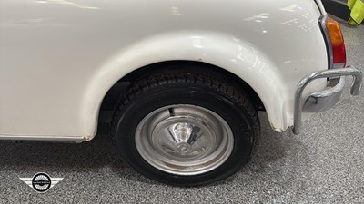 Lot 306 - 1971 FIAT 500