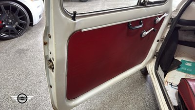 Lot 306 - 1971 FIAT 500