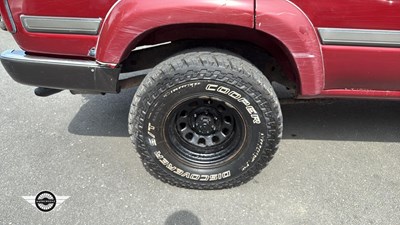Lot 470 - 1993 TOYOTA LANDCRUISER VX AUTO