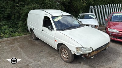 Lot 680 - 2 x FORD ESCORT VANS