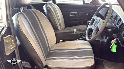 Lot 684 - 1979 MG B GT
