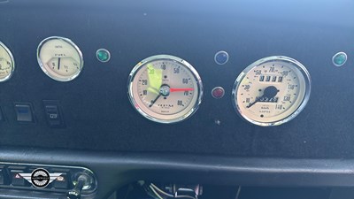 Lot 686 - 1974 AUSTIN MINI 1000