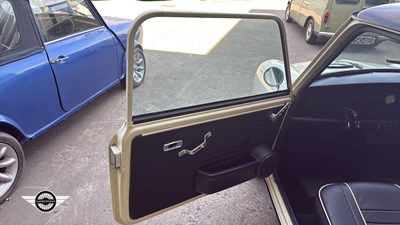 Lot 686 - 1974 AUSTIN MINI 1000