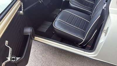 Lot 686 - 1974 AUSTIN MINI 1000