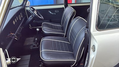Lot 686 - 1974 AUSTIN MINI 1000