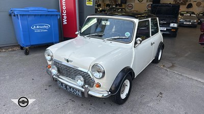 Lot 686 - 1974 AUSTIN MINI 1000