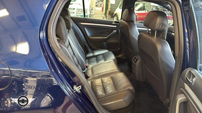 Lot 694 - 2007 VOLKSWAGEN GOLF R32