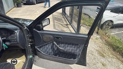 Lot 700 - 1994 FORD ESCORT SI