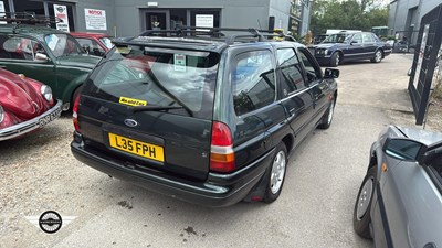 Lot 700 - 1994 FORD ESCORT SI