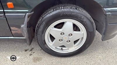 Lot 700 - 1994 FORD ESCORT SI