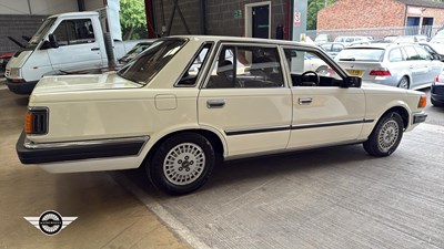 Lot 724 - 1986 NISSAN 300 C AUTO