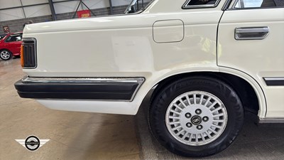 Lot 724 - 1986 NISSAN 300 C AUTO