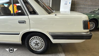 Lot 724 - 1986 NISSAN 300 C AUTO