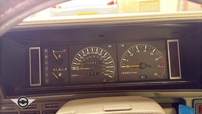 Lot 724 - 1986 NISSAN 300 C AUTO