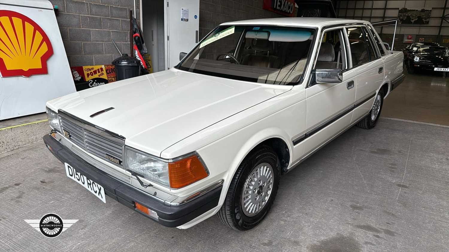 Lot 724 - 1986 NISSAN 300 C AUTO