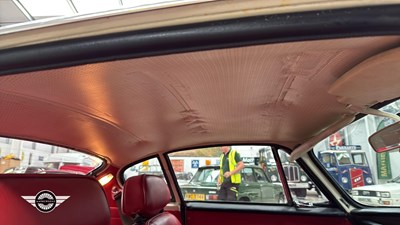 Lot 726 - 1971 VOLVO 1800 E